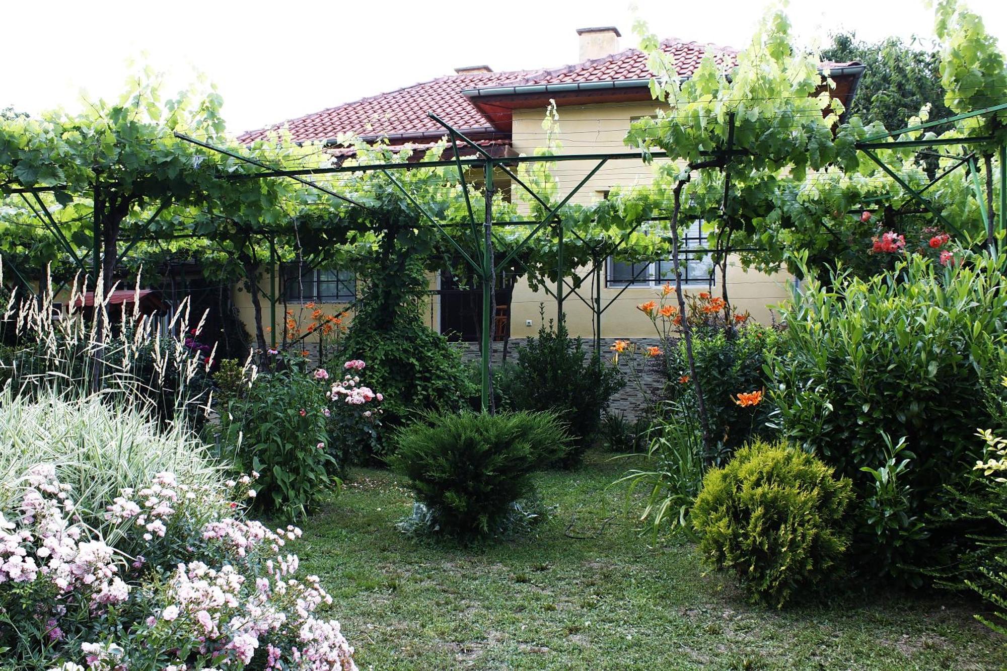 Guesthouse Planinsko Gnezdo Tuzha Экстерьер фото